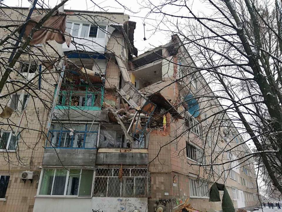 В Фастове случился взрыв: фото разрушений дома на улице Садовой, 10