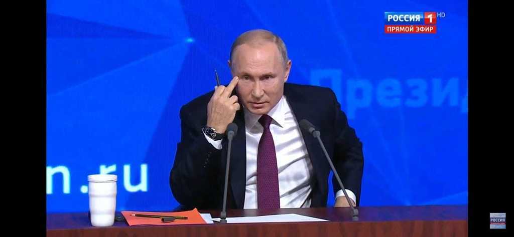 Протиріччя, критика і Навальний. Головні провали Путіна на прес-конференції