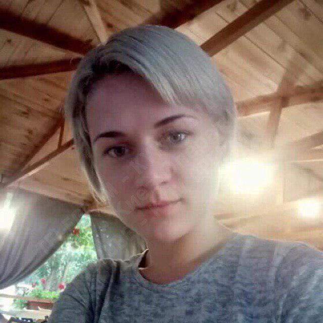 Тетяна Романенко і її хлопець вбиті: фото жінки та деталі трагедії в Києві