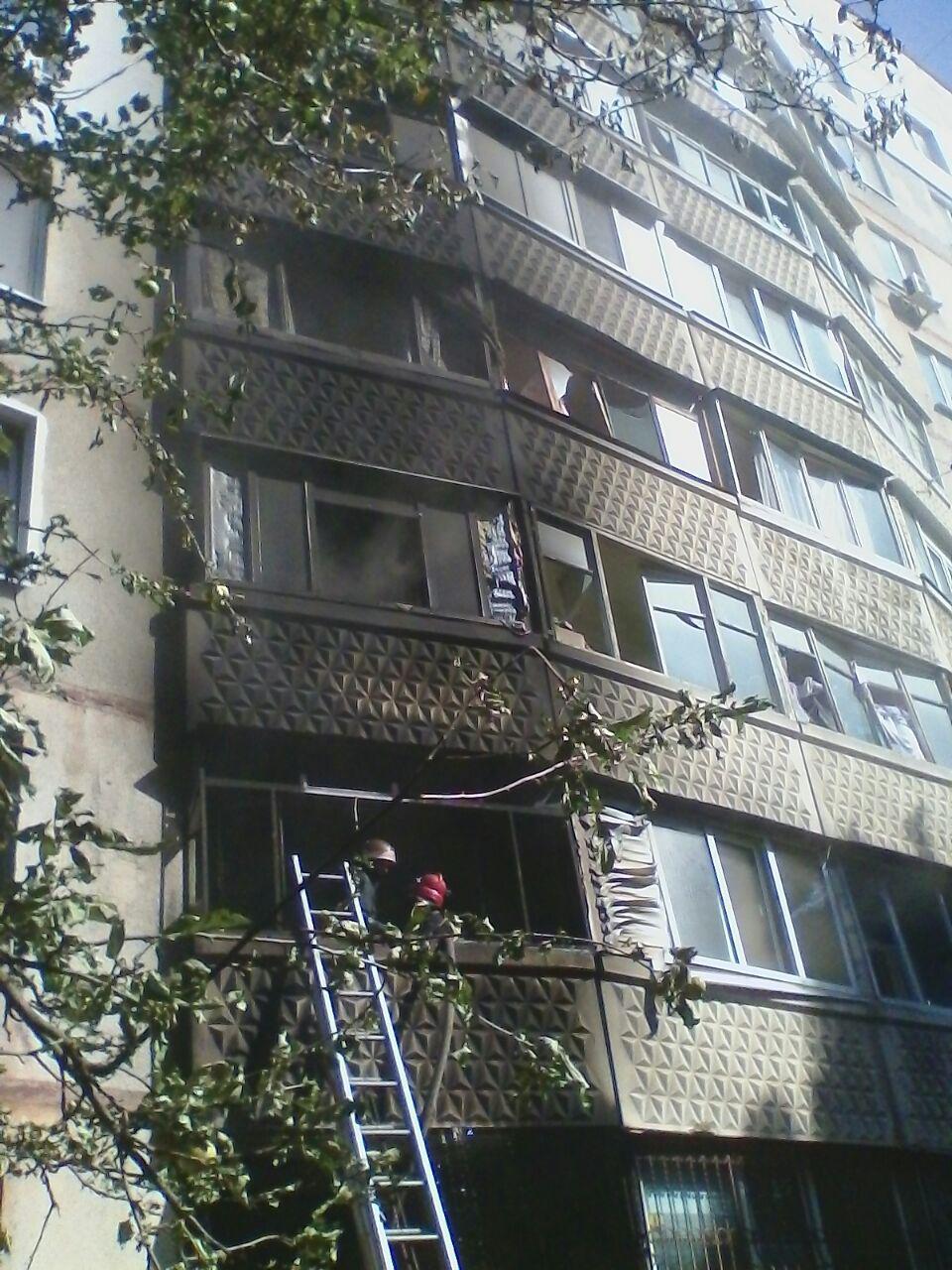 У Харкові стався вибух у житловому будинку, багато постраждалих: опубліковано фото