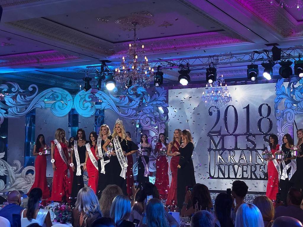 Мисс Украина Вселенная 2018: биография и самые горячие фото победительницы