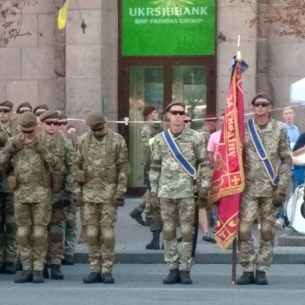 Марширующие военные и танки: появились впечатляющие фото и видео репетиции парада ко Дню Независимости