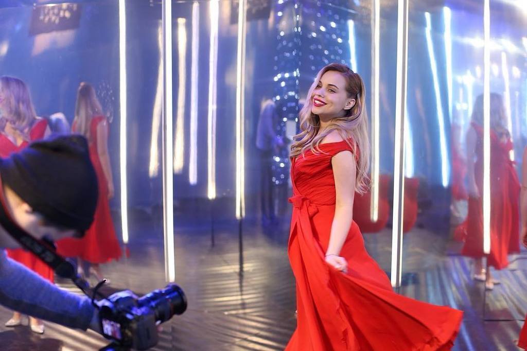 Дарья Храмова покорила ''Голос країни'': кто такая ''молодая Тина Кароль'', ее горячие фото и видео