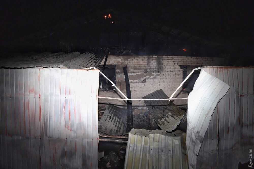 ''Доверяй делам!'' Пожар в психбольнице Одессы разъярил украинцев