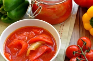 Рецепт найсмачнішого лечо з помідорів