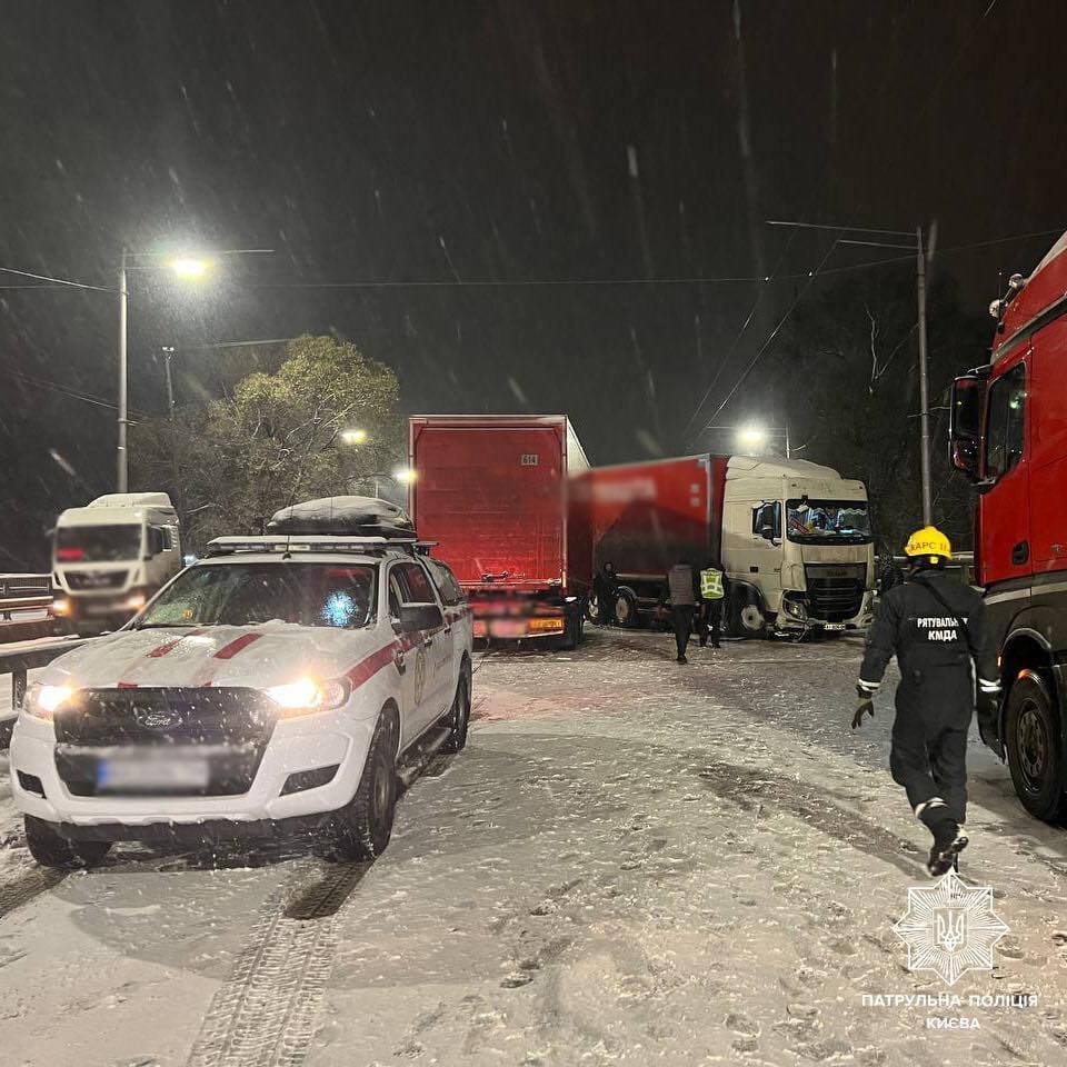 ДТП Киев - как правильно ездить в снег - правила вождения зимой