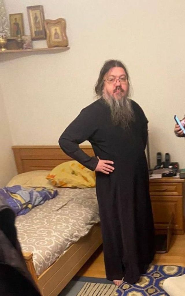 Скандал в Буковинской епархии – архимандрит Никита был в постели с несовершеннолетним парнем