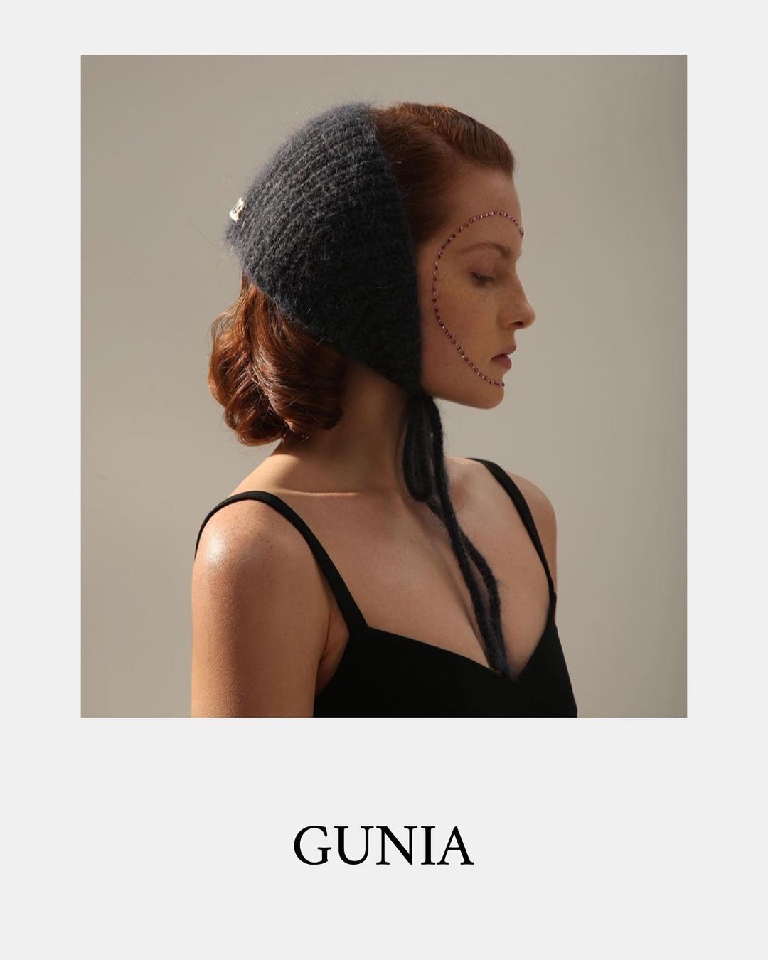 Украинский бренд Gunia показал, как дополнить свой образ вязаными и теплыми вещами - модные тренды зимы 2023