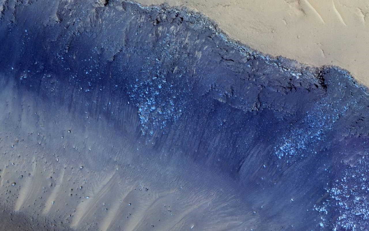 ''Борозни Цербера'', зняті на камеру HiRISE орбітального апарата