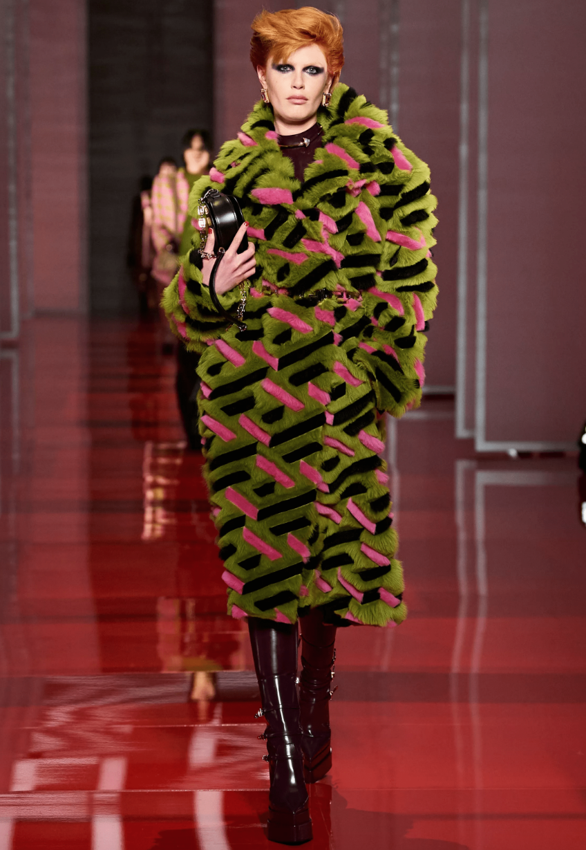 Трендовые шубы из искусственного меха на зиму 2023 - модная подборка - модные тренды 2023