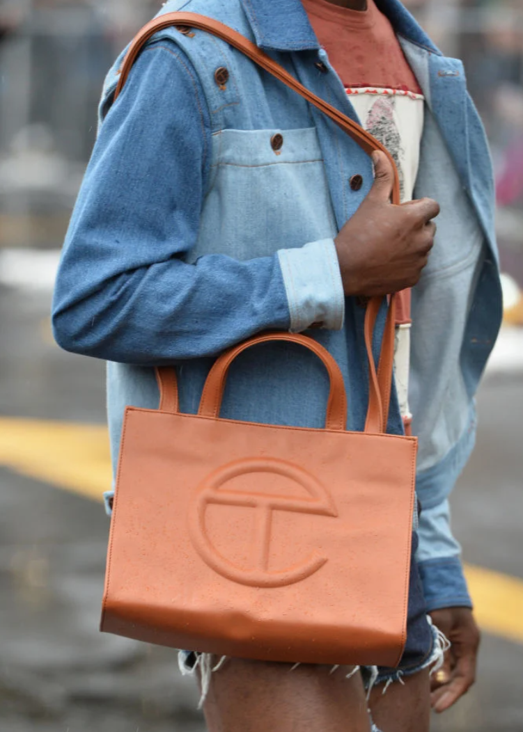 Які сумки ніколи не вийдуть з моди - модні сумки 2023 - модні тренди 2023