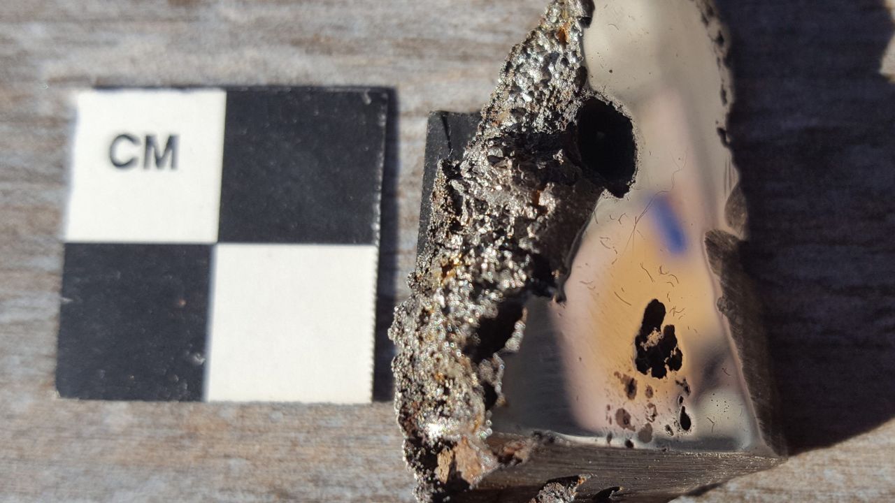 Ученые открыли два новых минерала из 15-тонного метеорита, ранее разбившегося в Африке
