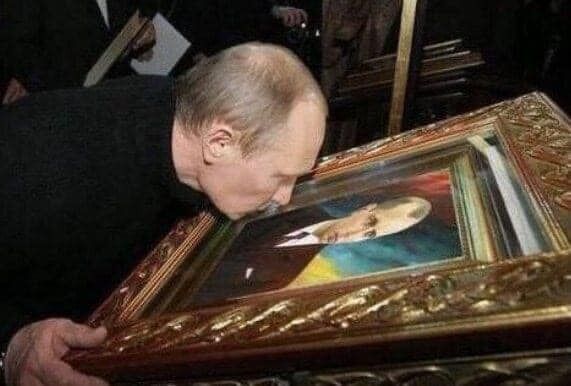 Журналист показал фото Путина после победы Украины
