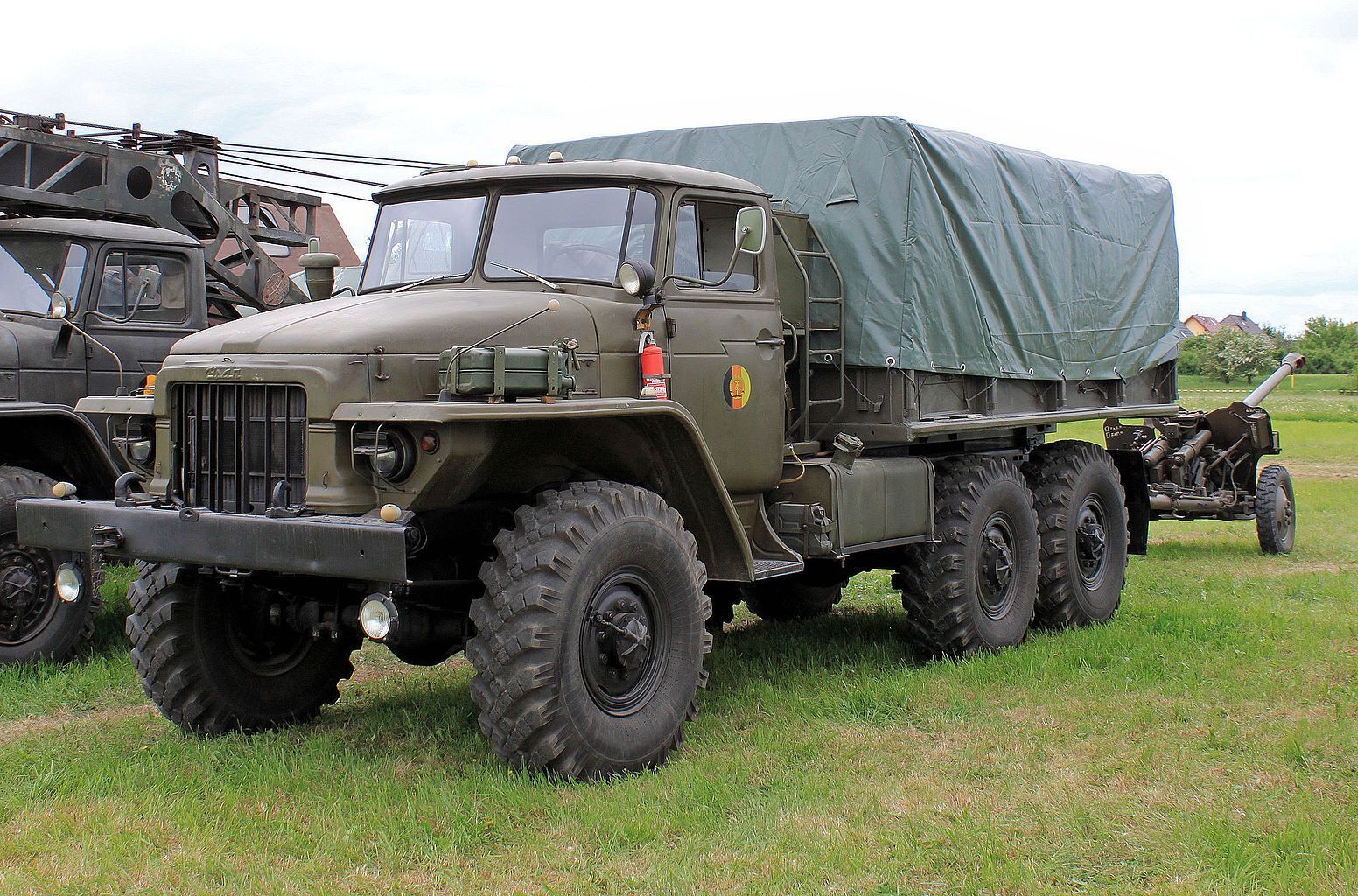 Урал-375Д (предположительно данный автомобиль фигурирует в статье)