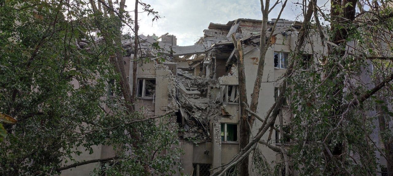 Оккупированная Кадиевка, Луганская область, Отель ''Донбасс''