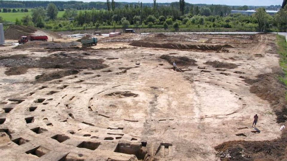 Археологи знайшли загадкову 7000-річну круглу споруду поблизу Праги