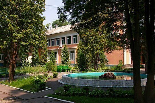 Отпуск в санаториях Украины. Какие оздоровительные процедуры и цены тебя ждут этой осенью