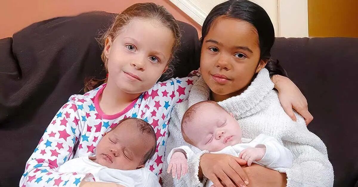 В Англии женщина во второй раз родила разноцветных близнецов (фото)