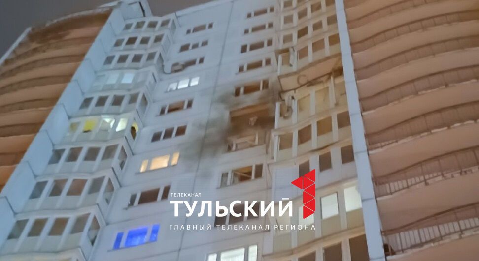 Масштабна атака дронів: у російській Тулі пролунали вибухи (фото та відео)