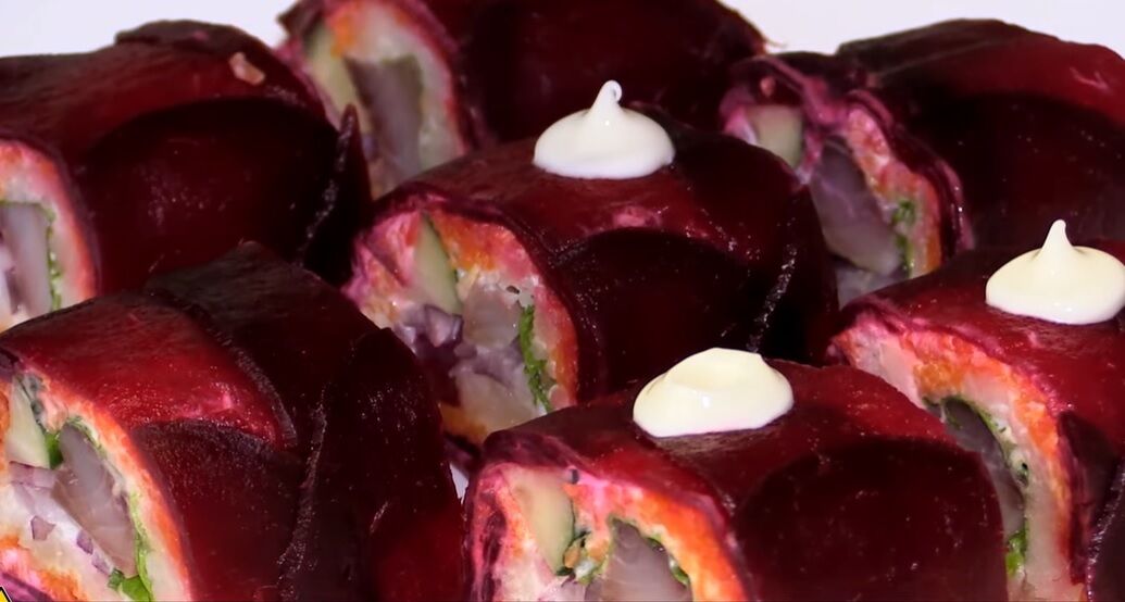Лучше чем ''шуба'': новый способ приготовления известного салата, который поразит вкусом (видео)