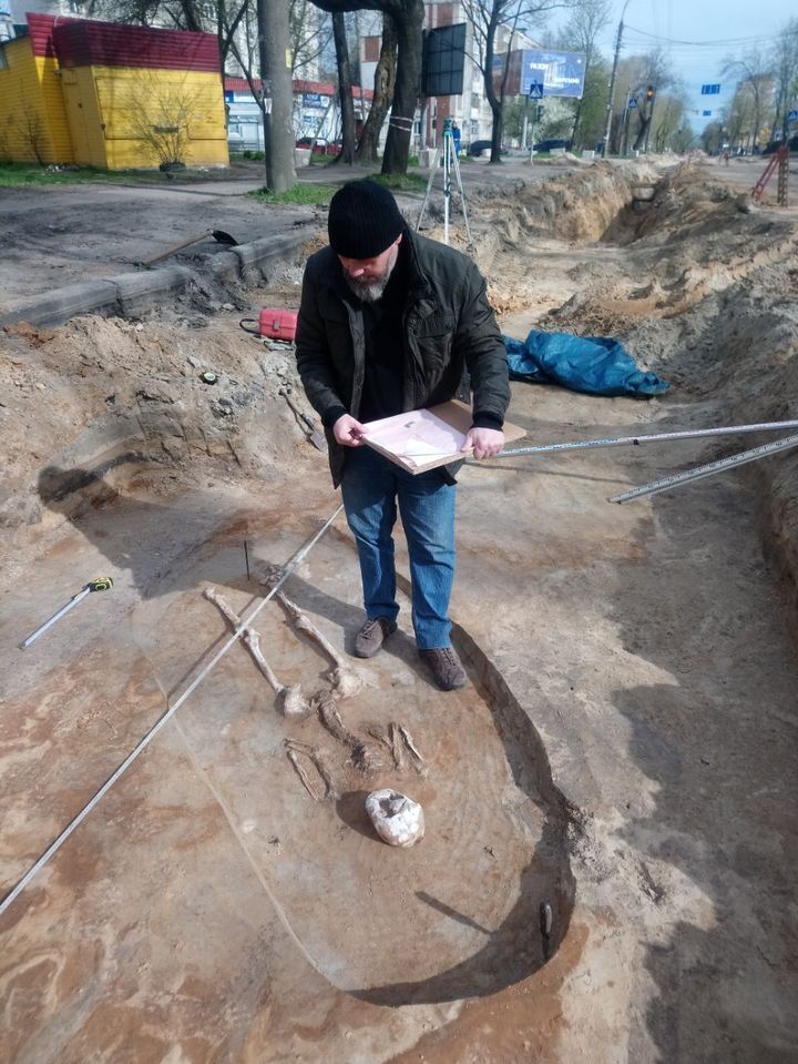 W Czernihowie archeolodzy przypadkowo znaleźli miejsce pochówku z epoki staroruskiej (foto)