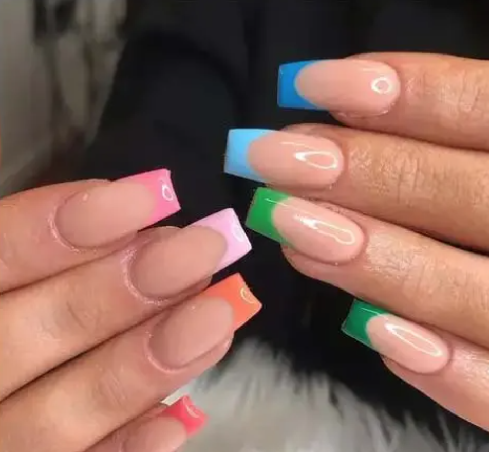 Manicure ideas for summer - stylish manicure 2023 - manicure trends