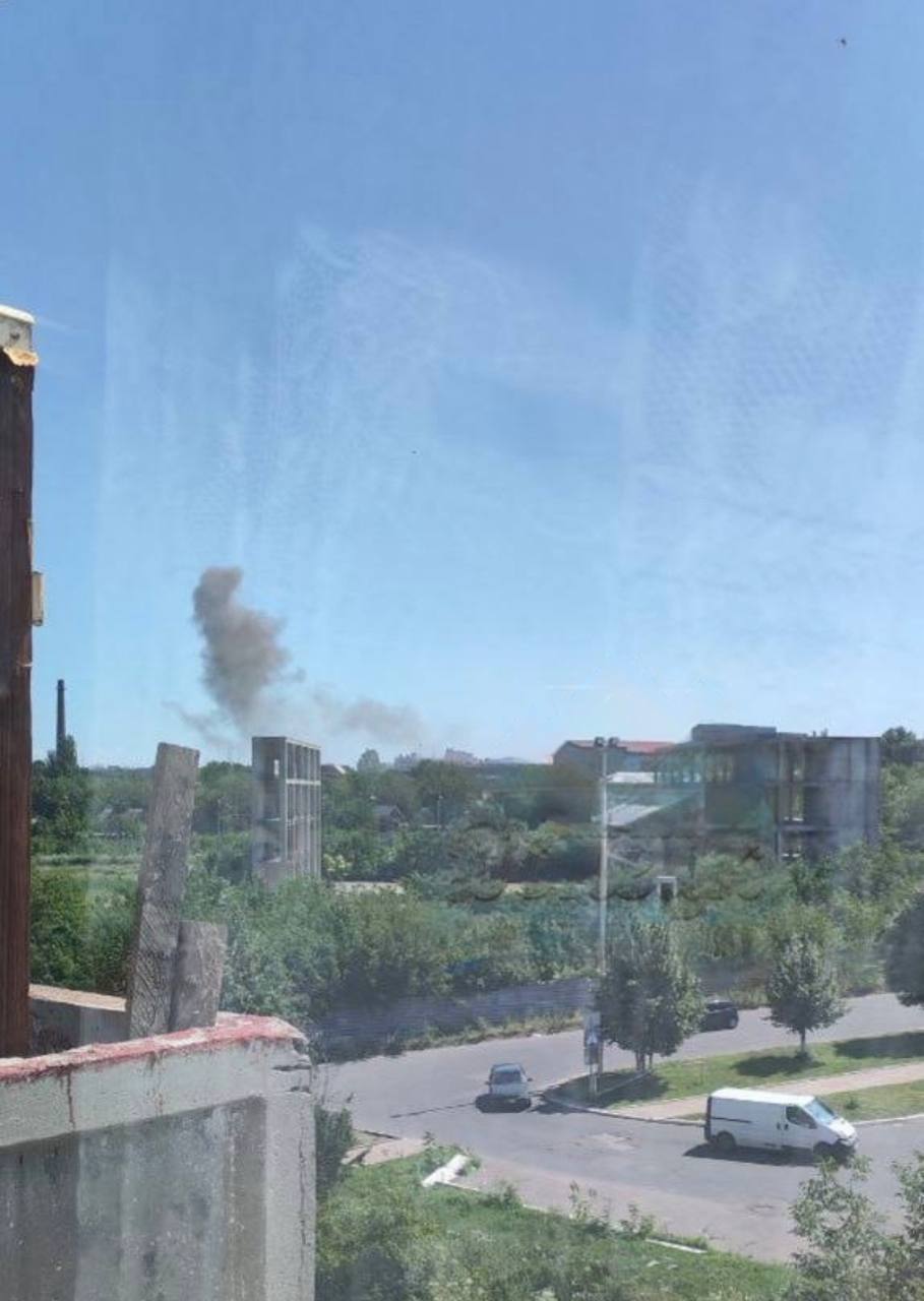 В оккупированном Донецке произошел мощная ''бавовна'' на оборонном заводе ''Топаз'' (фото и видео)
