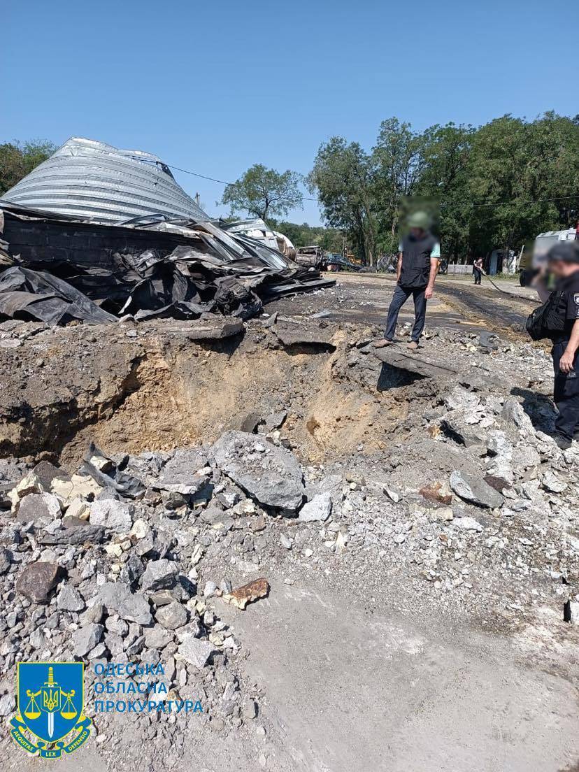 россия второй раз за сутки атаковала Одесщину: противокорабельными ракетами ''Оникс'' попала в объект инфраструктуры