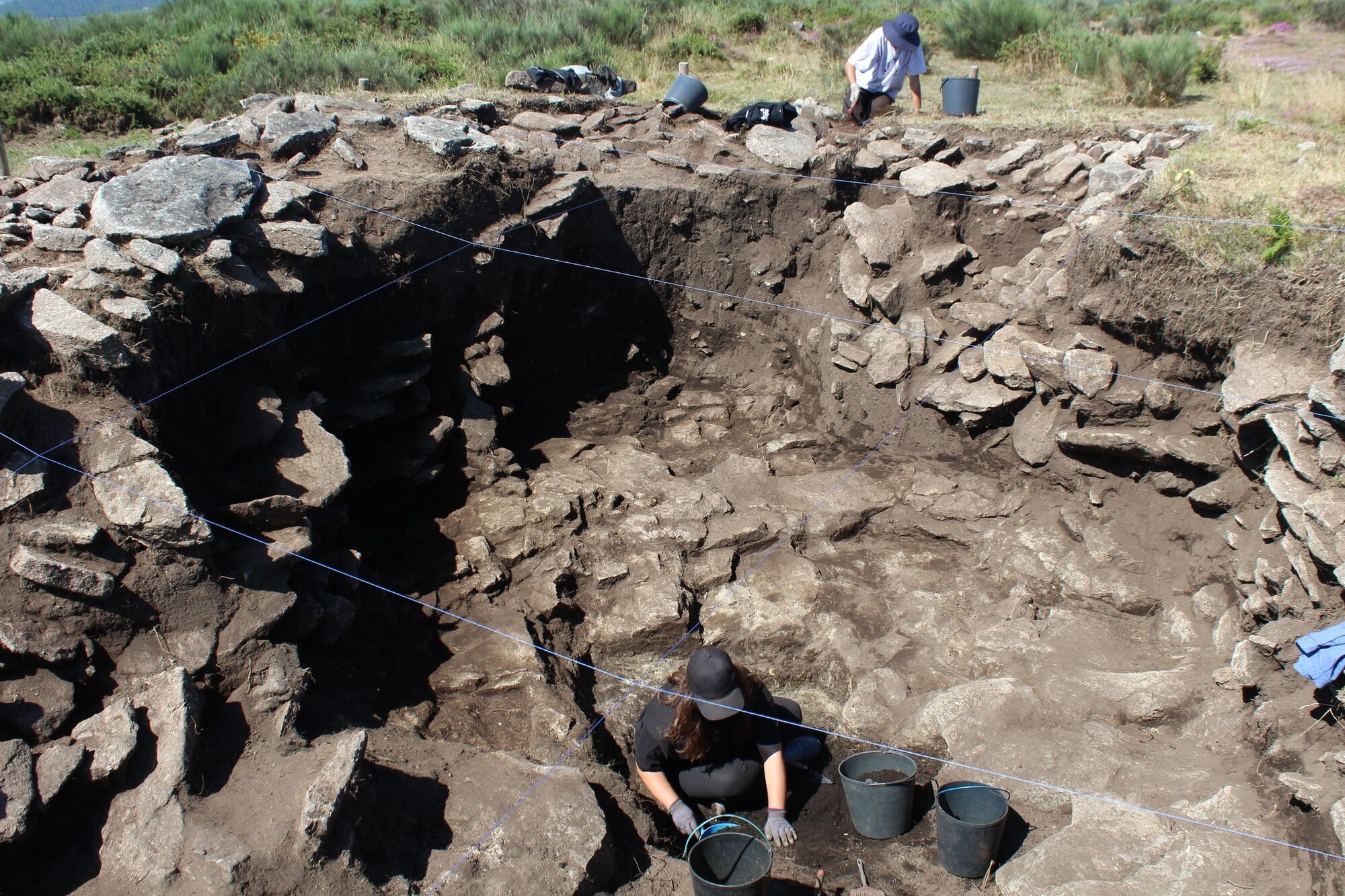 В Португалии обнаружено надгробие возрастом 5000 лет (фото)