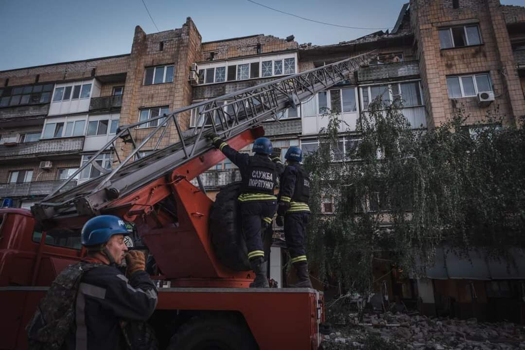 Russian missile attack on a multi-storey building in Pokrovsk: the number of casualties has increased, 88 people injured (photos, video)