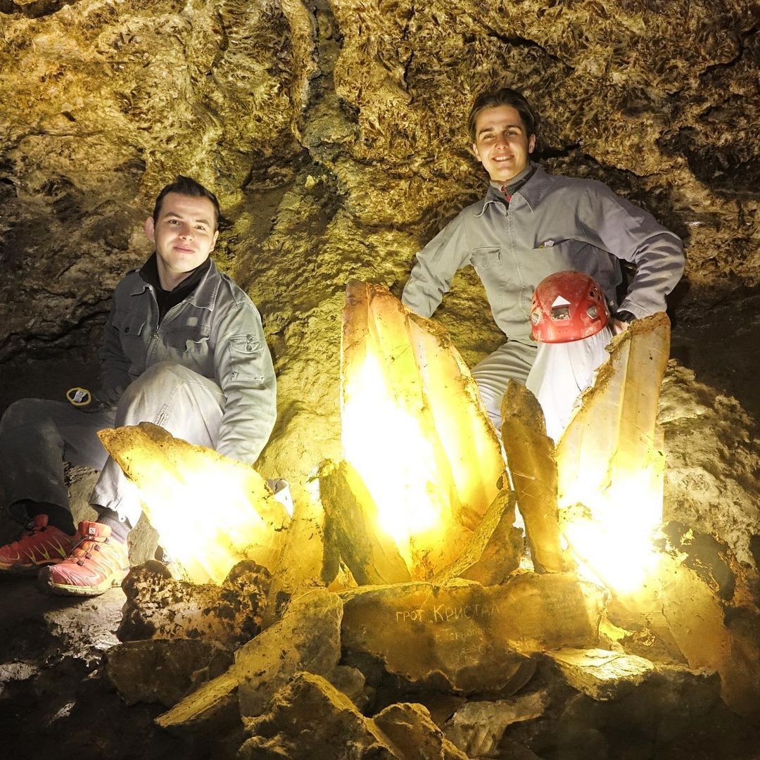 Подорож під землю. ТОП 6 найцікавіших печер в Україні, які варто відвідати