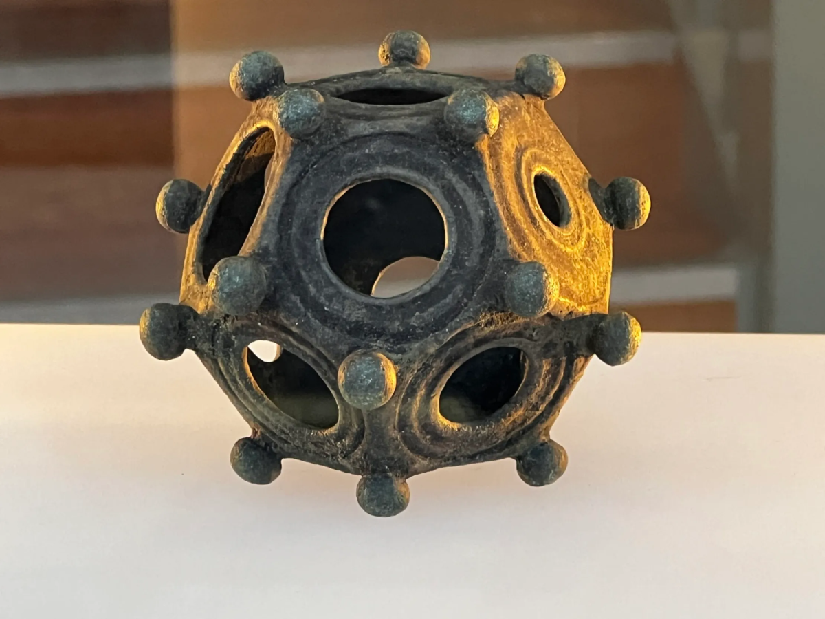 Amazing Roman dodecahedron discovered in Britain (photo)