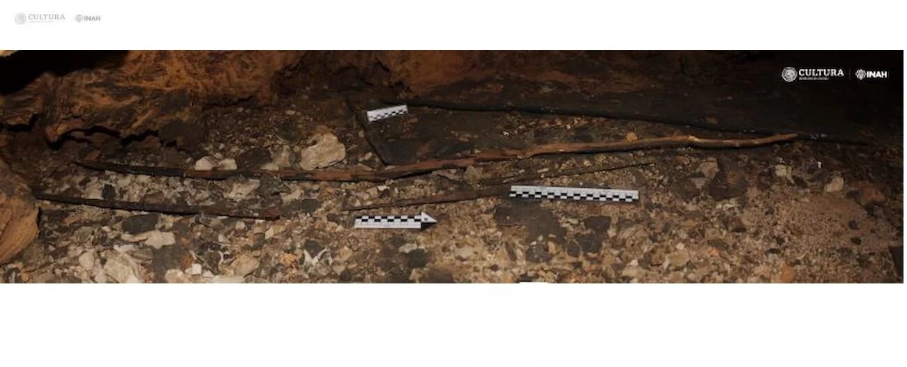 Almost 2000 years old weapon found in a cave in Mexico (photo)
