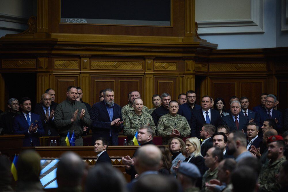 Множинне громадянство, суверенітет і не тільки: про що план стійкості Зеленського, який він представив у ВР