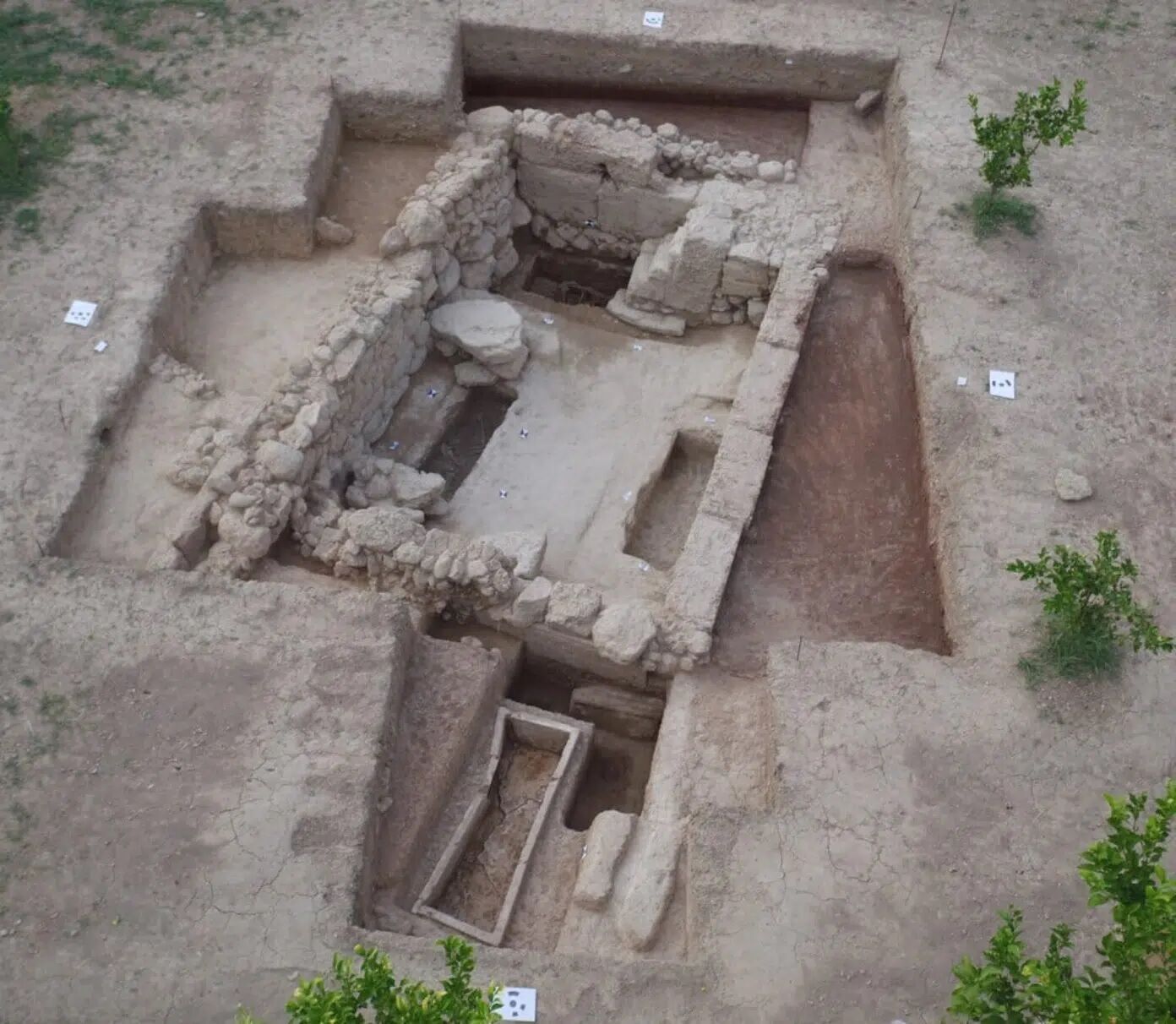 Давньогрецьке поховання на півночі Пелопоннесу