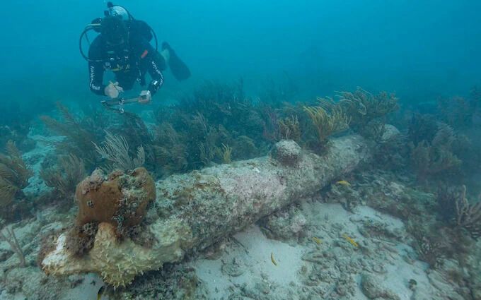 Archaeologists find 300-year-old British ship in the US
