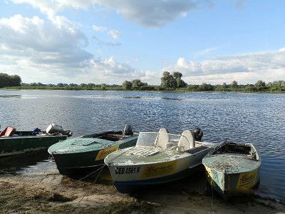 Базы отдыха на озерах, реках и водохранилищах в Украине. Весенние направления для бюджетной и роскошной перезагрузки