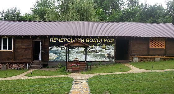 Базы отдыха на озерах, реках и водохранилищах в Украине. Весенние направления для бюджетной и роскошной перезагрузки