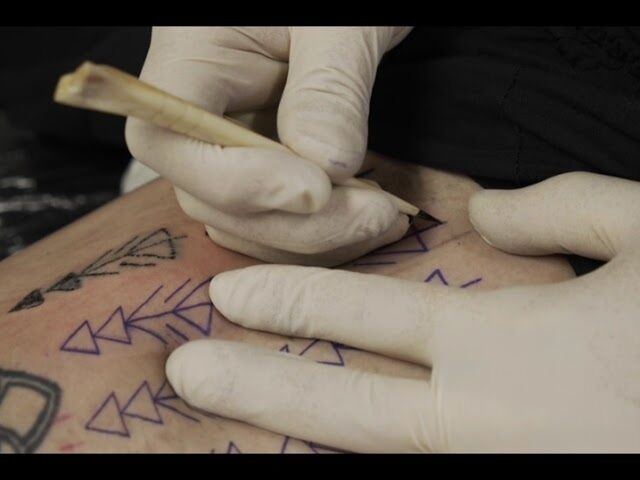 Розкрито таємницю нанесення татуювань 5300-річної крижаної людини Етці (фото)
