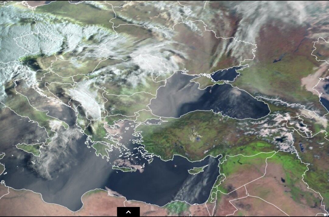 Зачиніть вікна і не виходьте на вулицю: в Україну несеться пилова хмара з Сахари