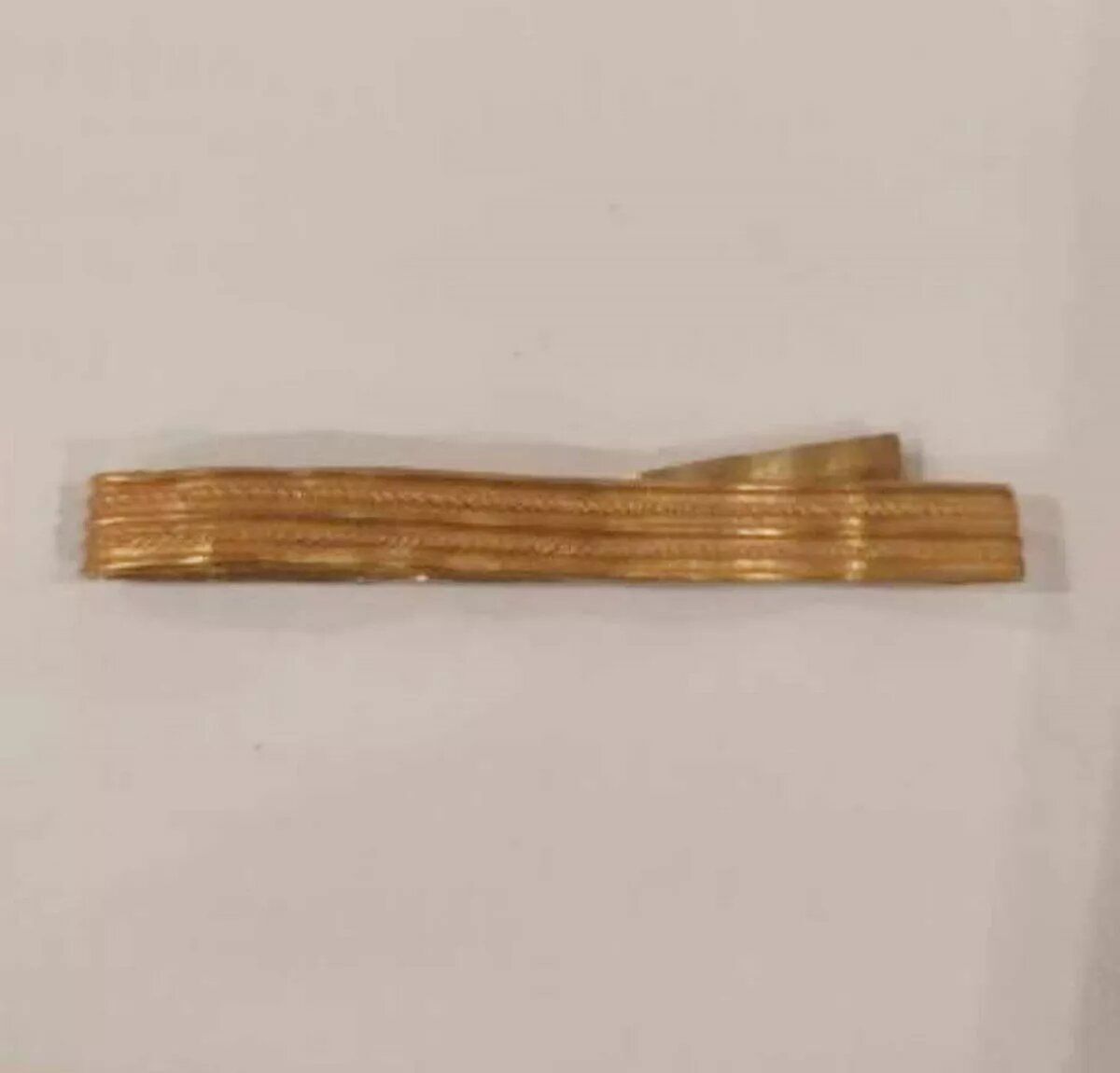 Złota rzymska bransoleta sprzed 2000 lat