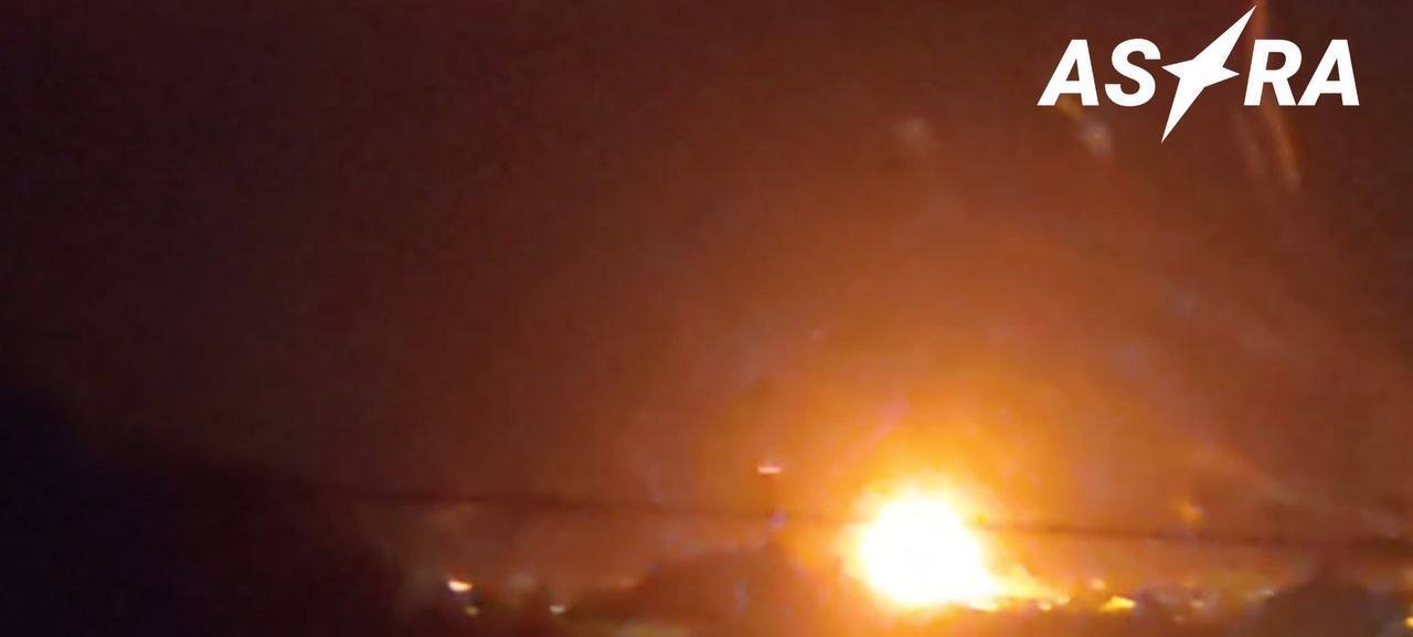 По аеродрому Бельбек в Криму ''прилетіло'' вдруге з добу: була пожежа і детонація (відео)