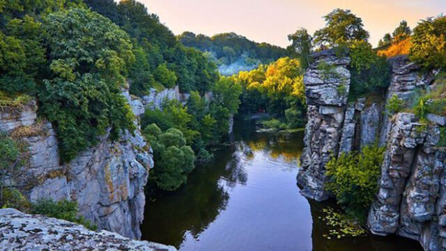 Где бюджетно отдохнуть в Украине во время войны? Локации у гор и воды, поражающие красотой