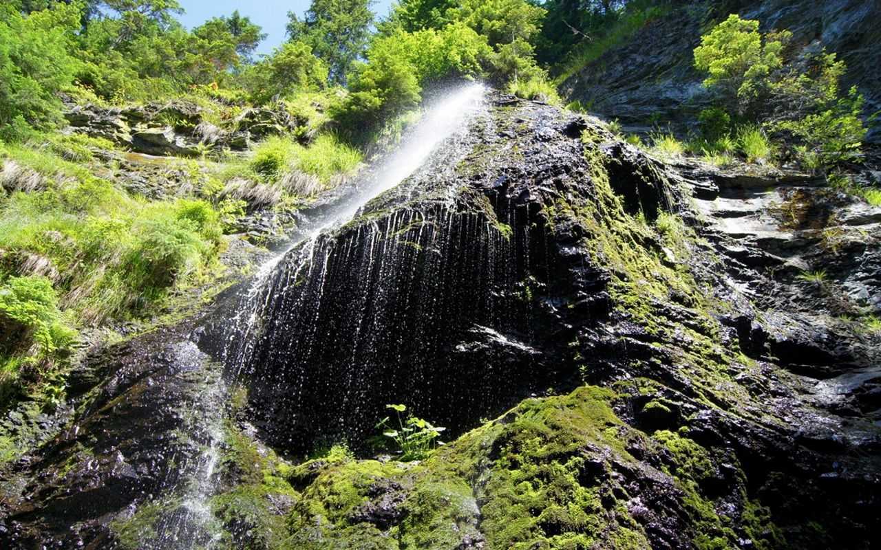 Где бюджетно отдохнуть в Украине во время войны? Локации у гор и воды, поражающие красотой