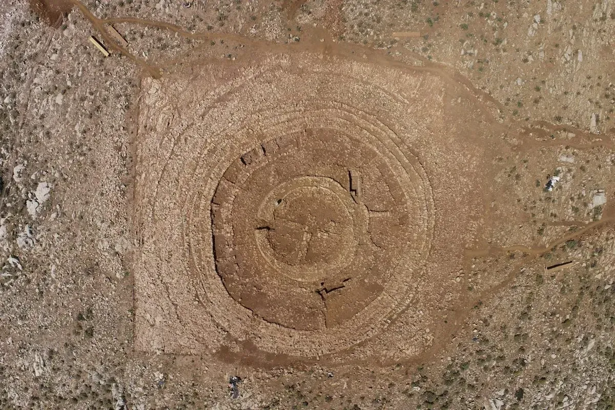 На Крите обнаружили 4000-летний минойский лабиринт, где жил Минотавр (фото)