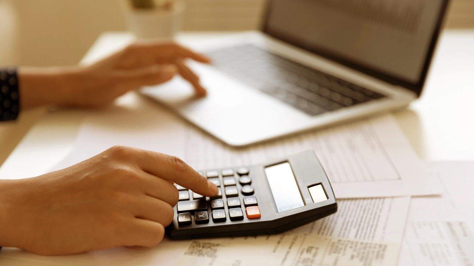 Электронная коммерция и микрокредиты: как онлайн-продавцы финансируют рост