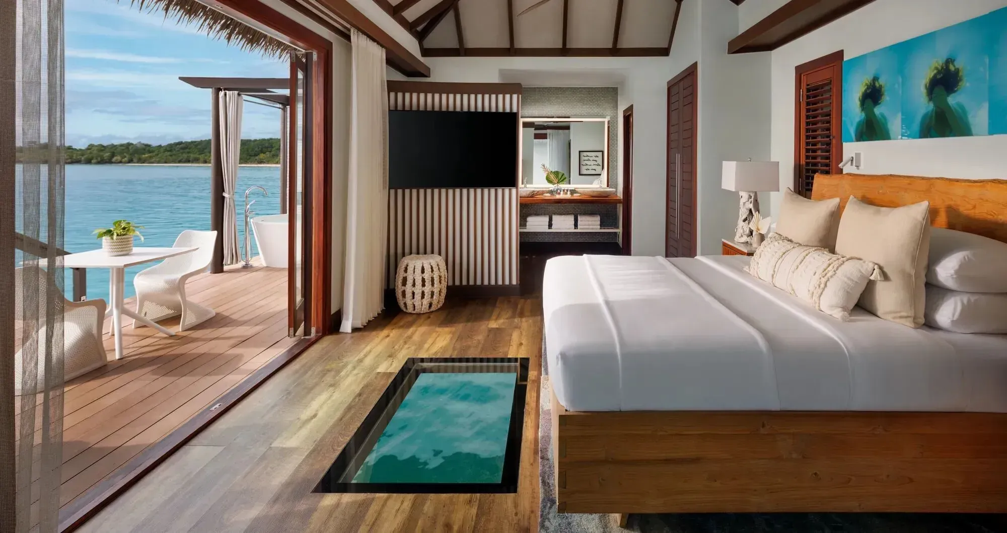 Бунгало над водою в Sandals South Coast на Ямайці: курорт мрії для романтичних подорожей і особливих моментів