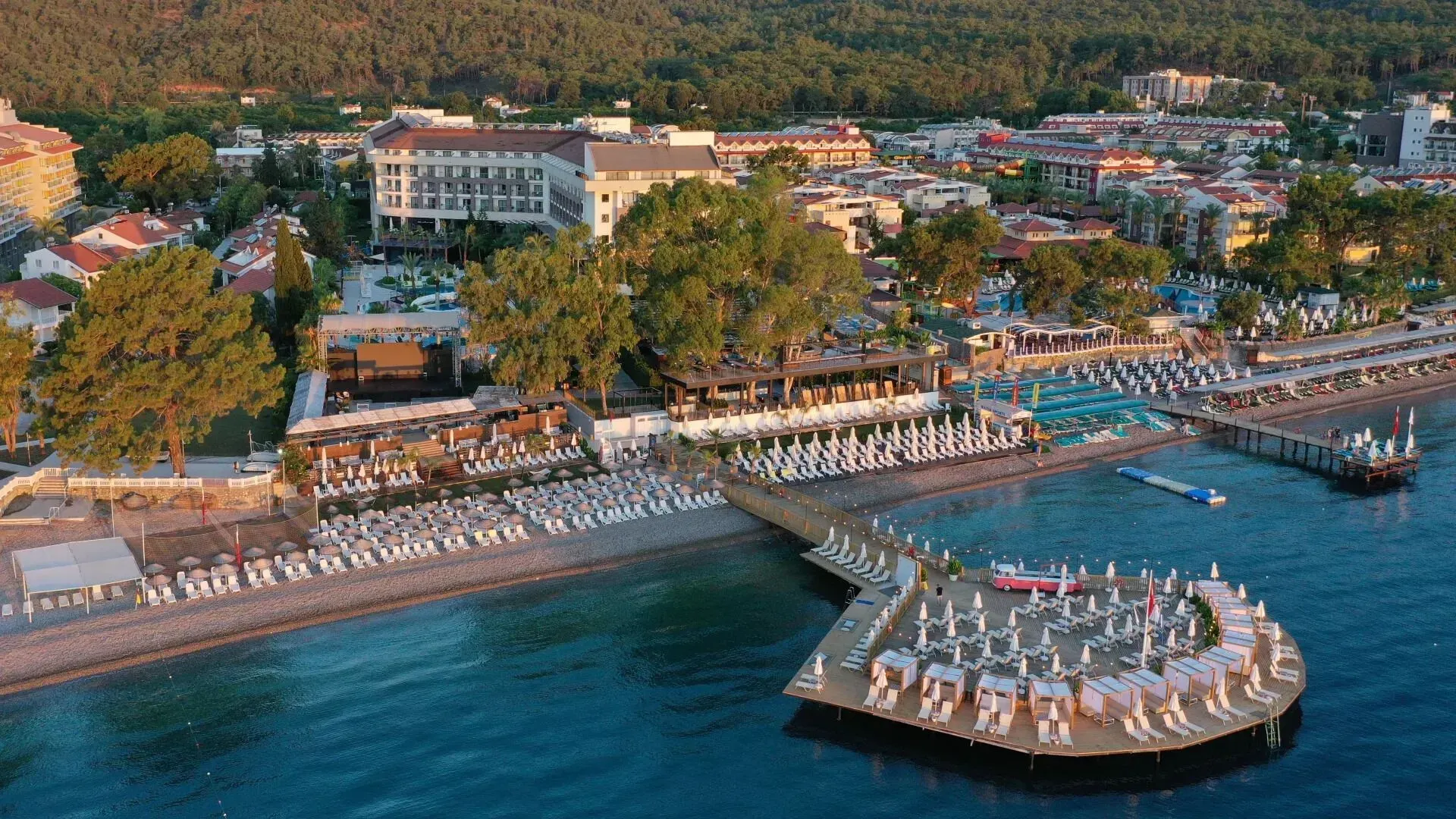 Найкращі курорти Hilton із системою ''все включено''. Готелі, де перелік включених послуг покращить ваш відпочинок
