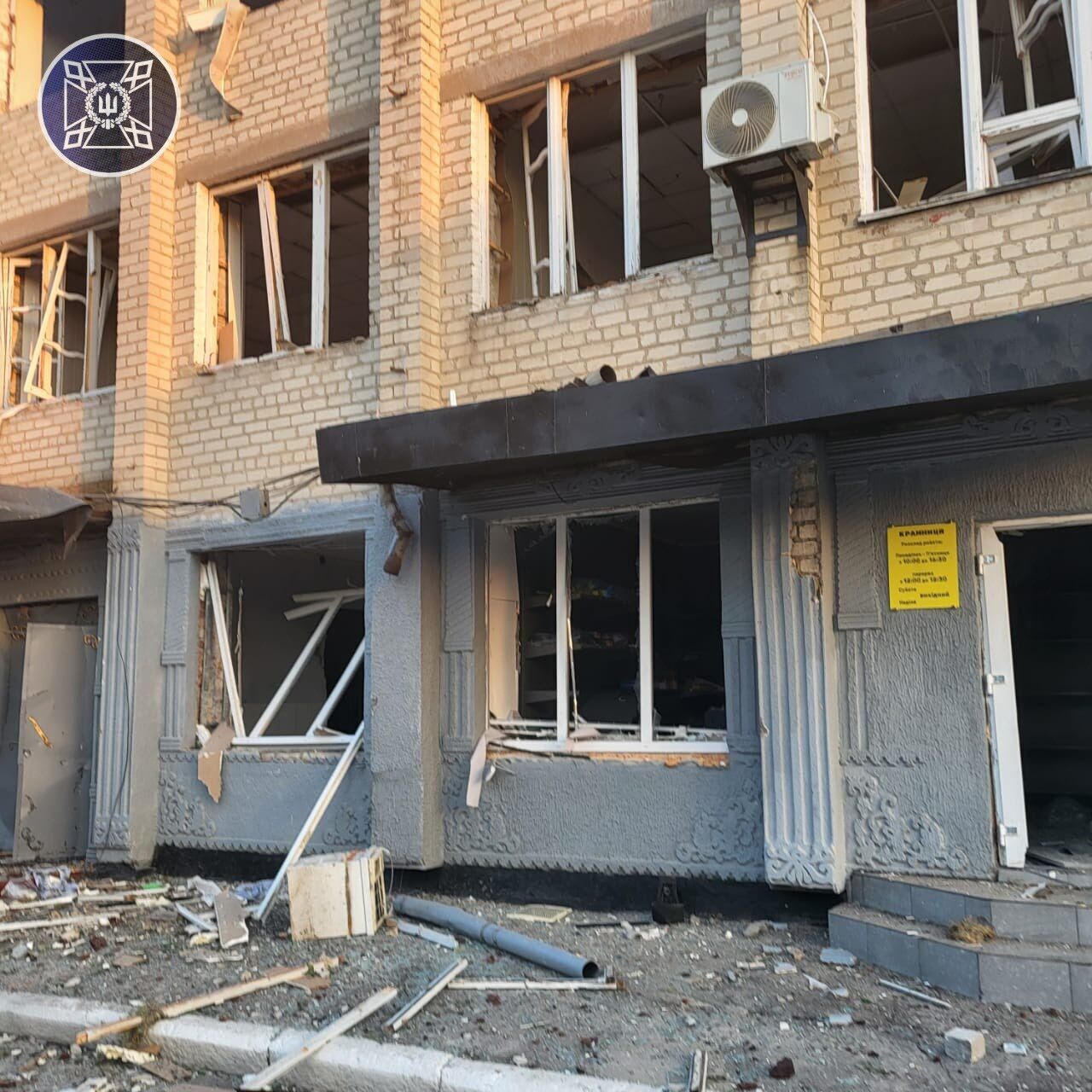 Російська армія вдарила по виправній колонії у Запоріжжі: 17 людей загинуло, більше трьох десятків поранено (фото)