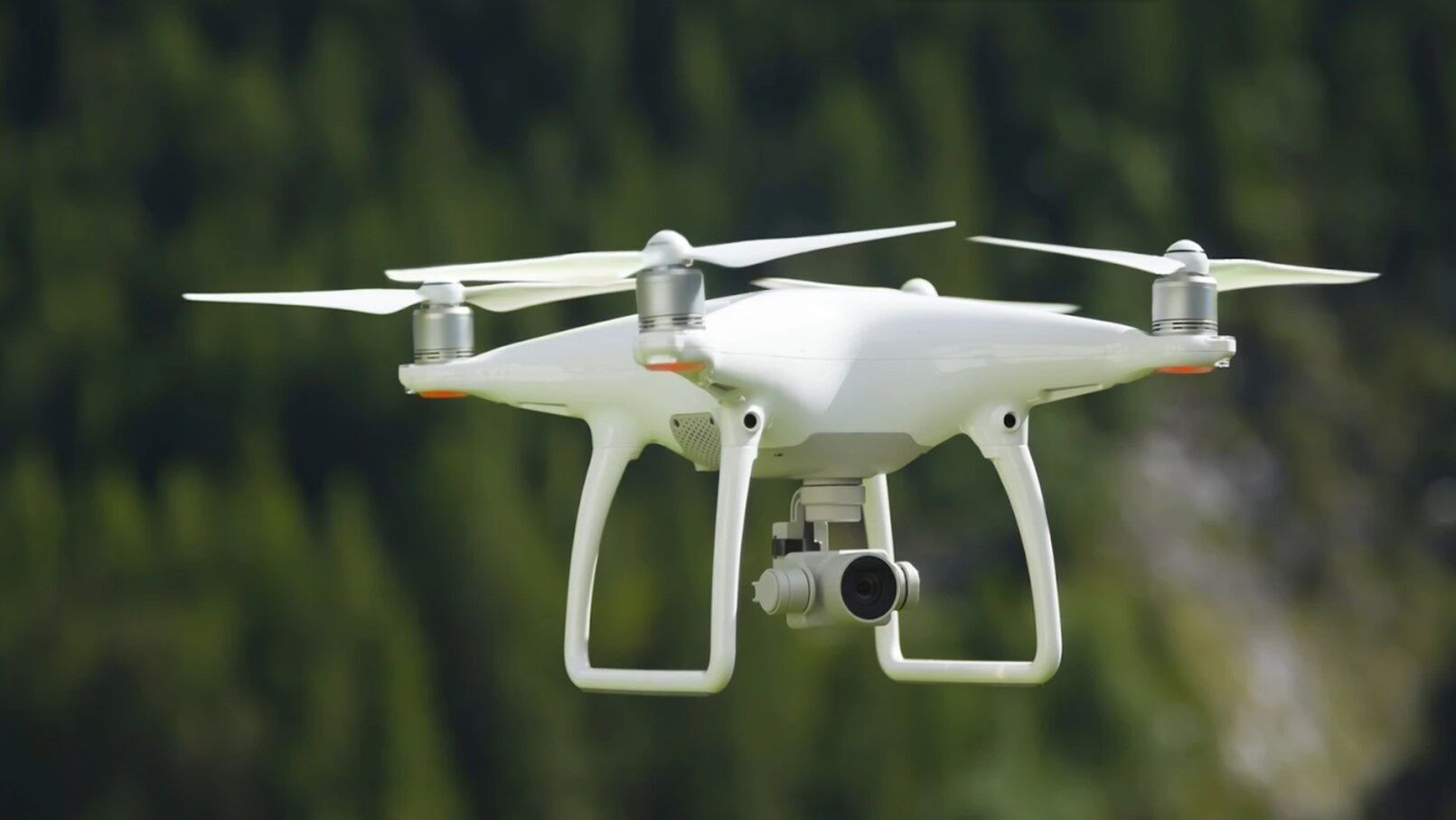 Нове хобі, яке підкорює світ: з чого почати занурення в польоти